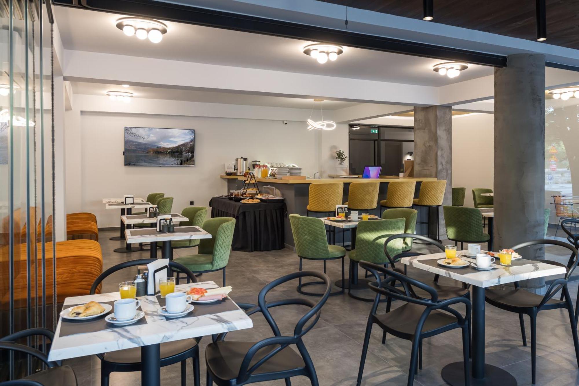 Centro Hotel 이오아니아 외부 사진
